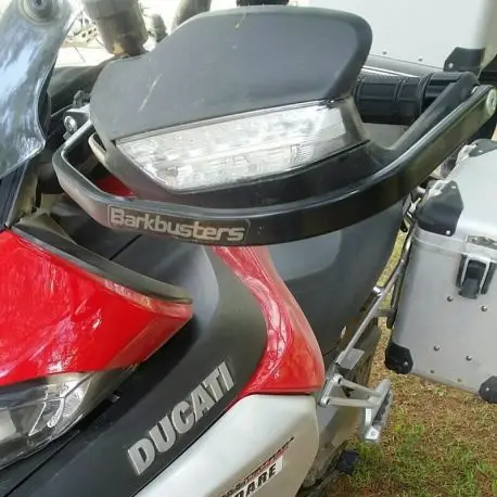 Kit de montage protèges mains BARKBUSTERS DUCATI 1200 MULTISTRADA 1260 MULTISTRADA Vente Directe