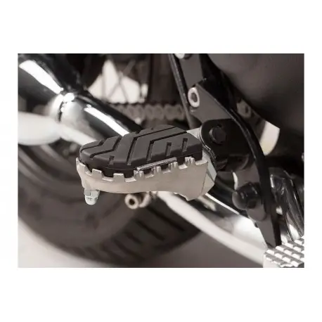 Commander Vite Repose pied réglable SW MOTECH ION TRIUMPH 865 BONNEVILLE / SCRAMBLER