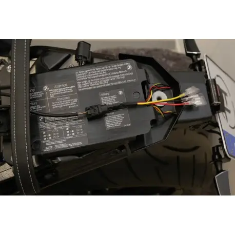 Câble adaptateur HIGHSIDER feu arrière BMW Vente Directe